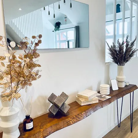 L'ecole Buissonniere - Centre-ville דירה דייפ